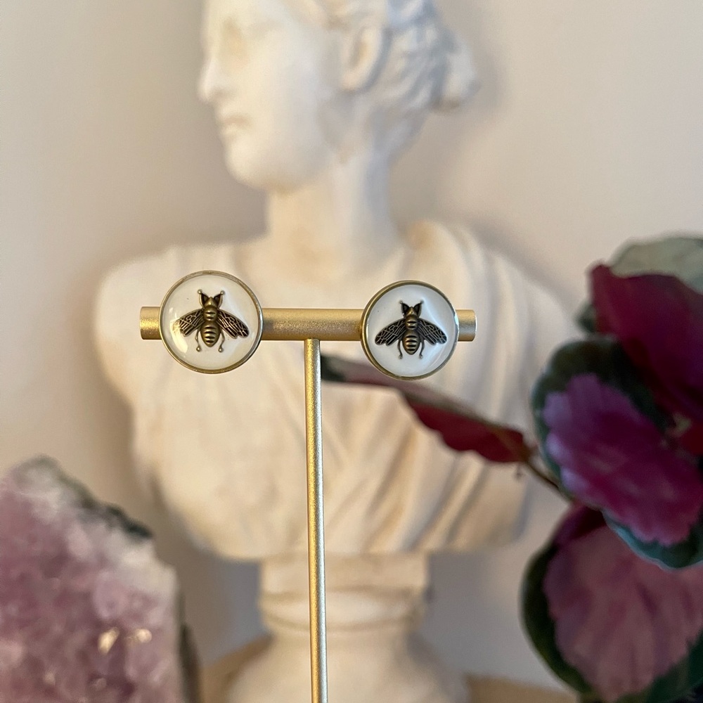 Gucci Bees button earrings